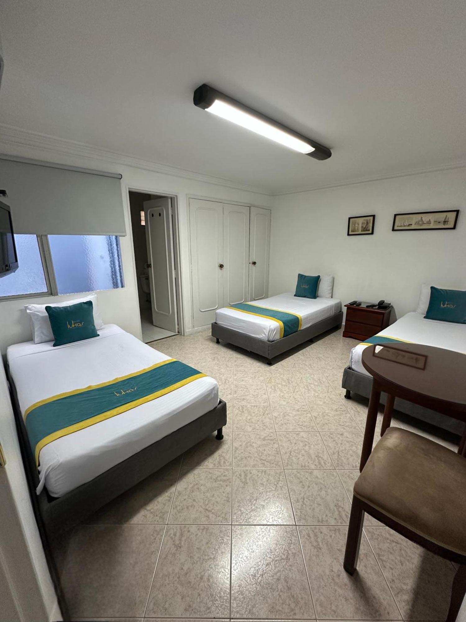 Hotel Lukas Medellín Extérieur photo