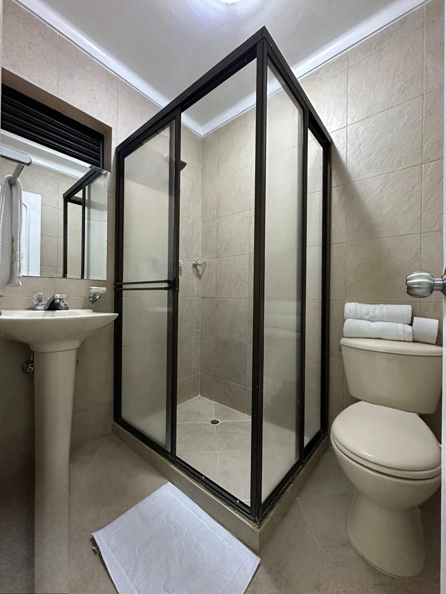 Hotel Lukas Medellín Extérieur photo