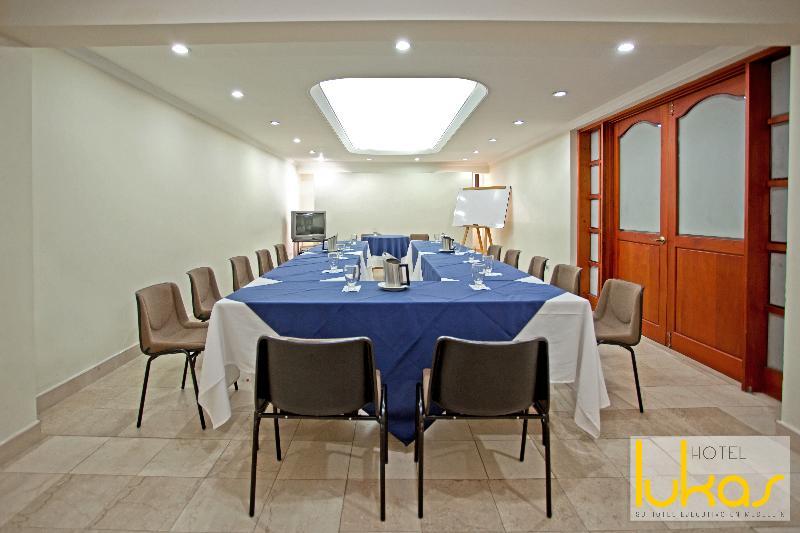 Hotel Lukas Medellín Extérieur photo