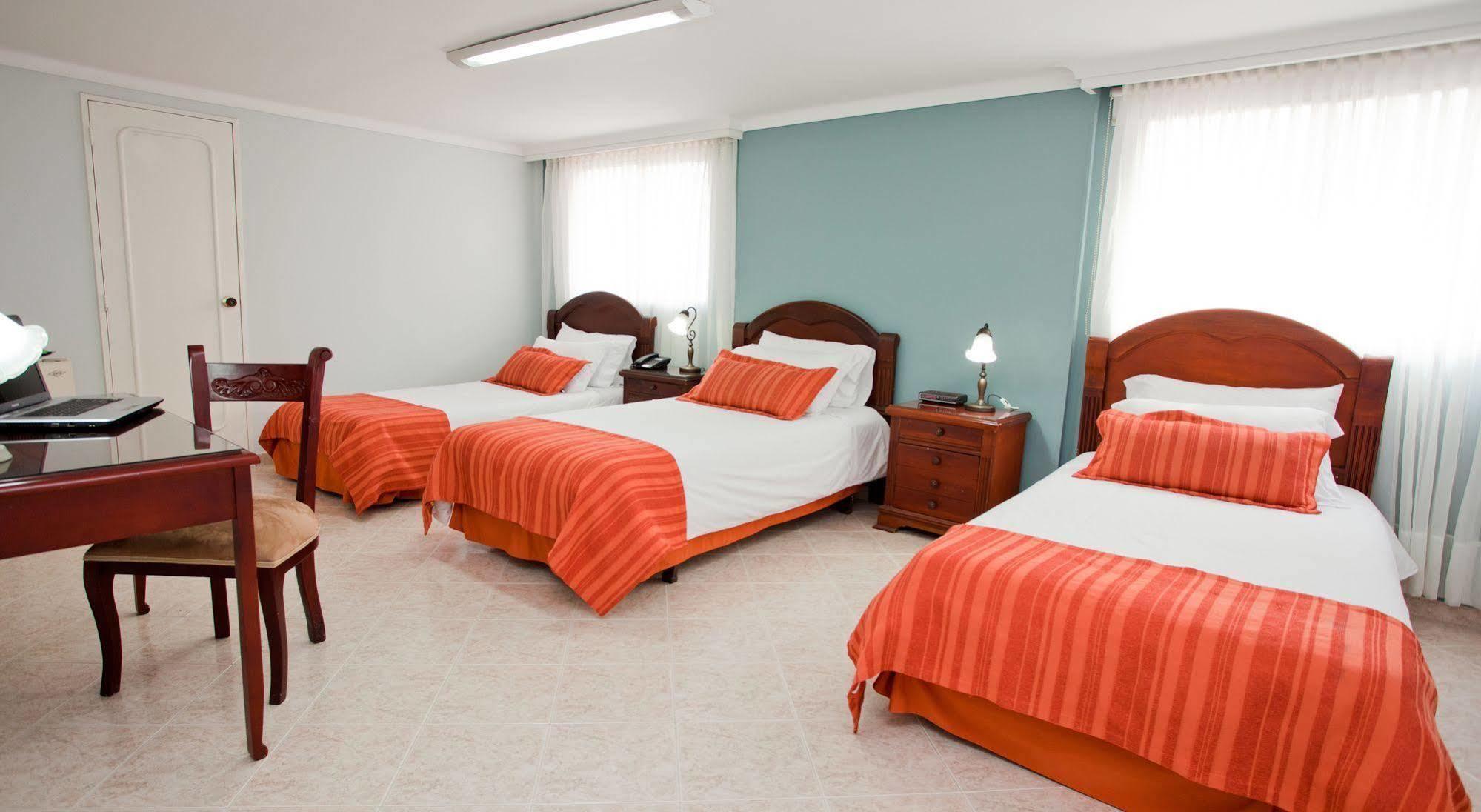 Hotel Lukas Medellín Extérieur photo