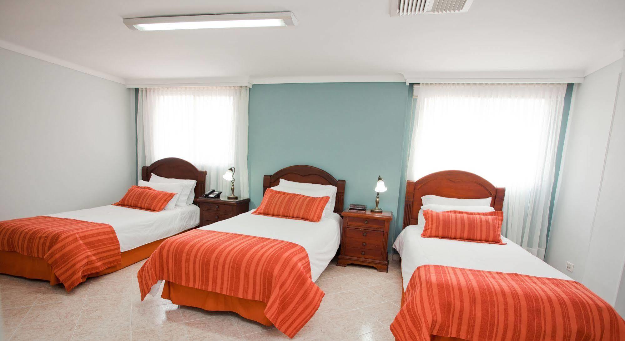 Hotel Lukas Medellín Extérieur photo